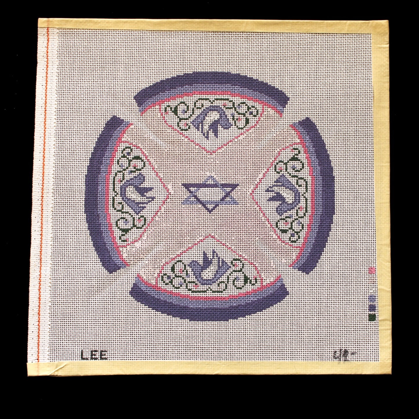 LEE NEEDLE ARTS NEEDLEPOINT CANVAS: LAVENDER YARMULKE BM1