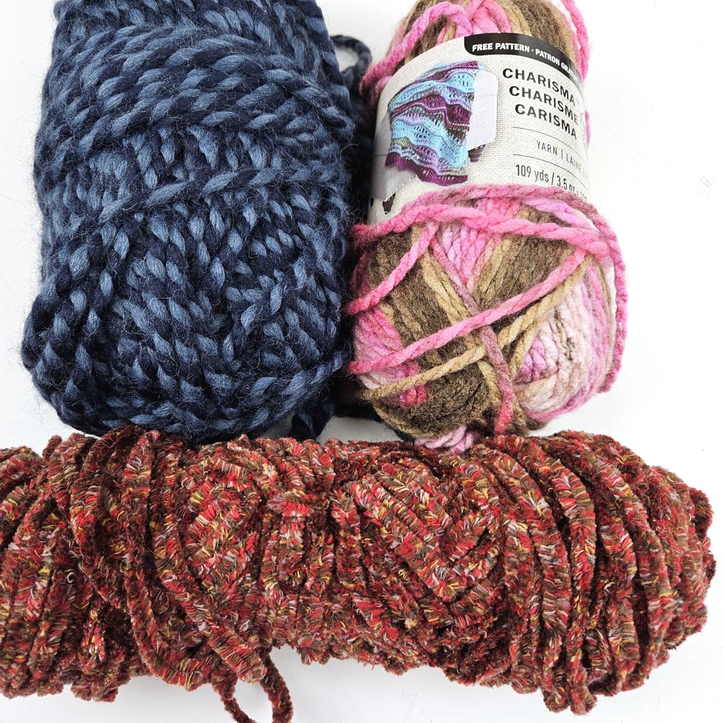 14 OZ BULKY YARN LOT: LOOPS & THREADS CHARISMA1