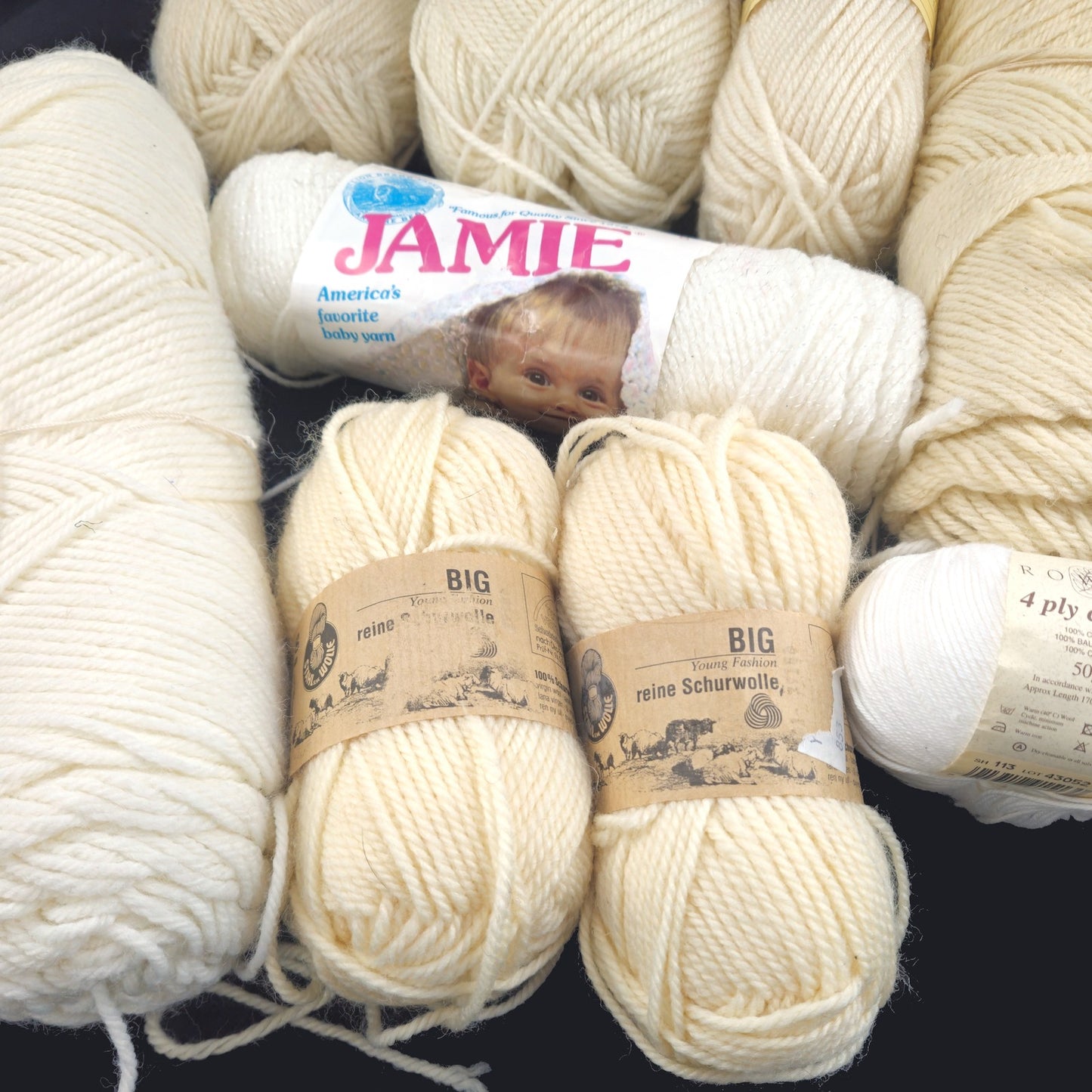 10 SK VINTAGE KNITTING CROCHET RESCUE 1 lb 9 oz YARN LOT: IVORY WHITE BEIGE LF3