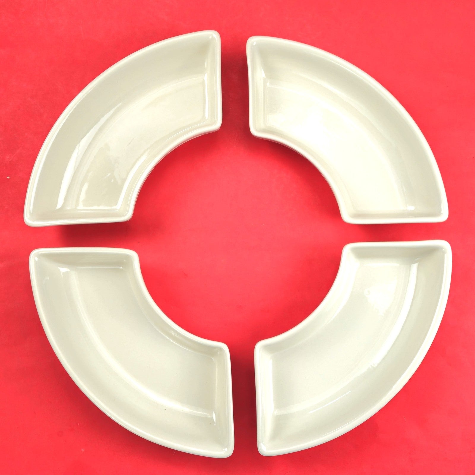 RETIRED LONGABERGER POTTERY:  WOVEN TRADITIONS CRESCENT SERVING DISHES  NIB2