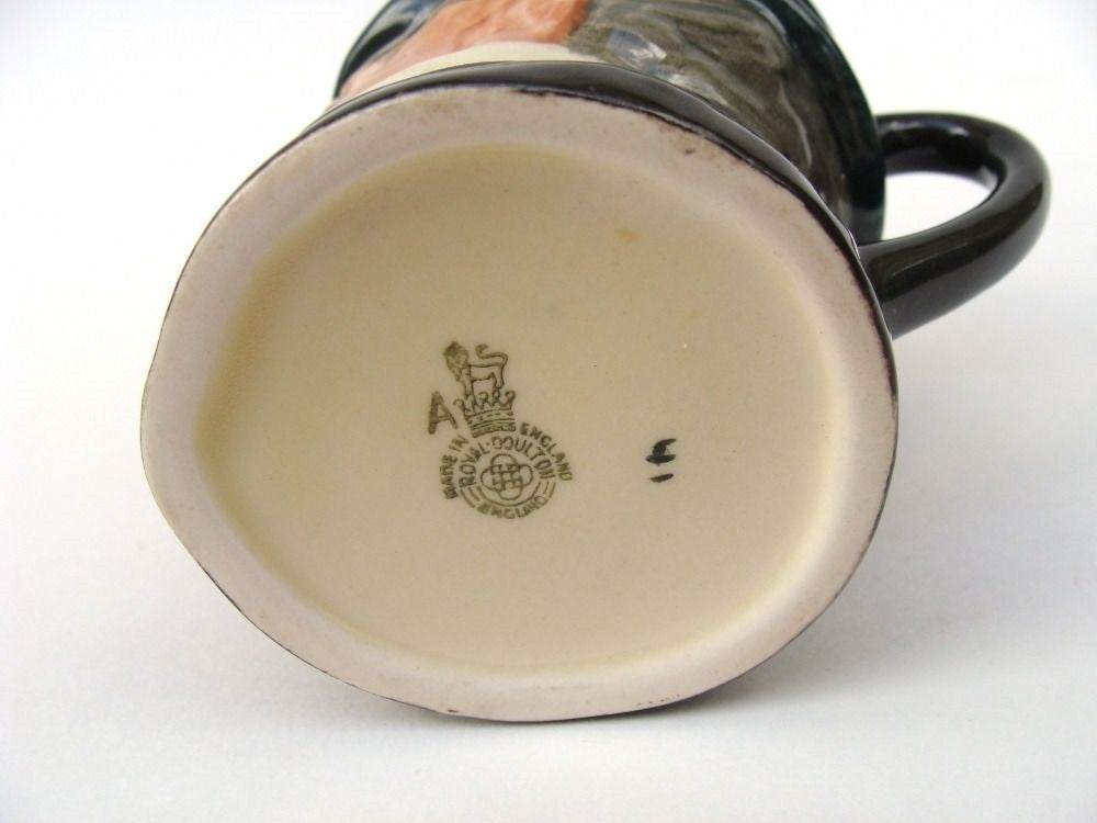 ROYAL DOULTON CHARACTER SMALL JUG: MR. PICKWICK (DICKENS) D5839    NO BOX     KM5