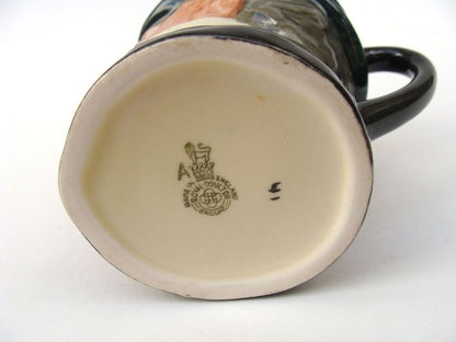ROYAL DOULTON CHARACTER SMALL JUG: MR. PICKWICK (DICKENS) D5839    NO BOX     KM5