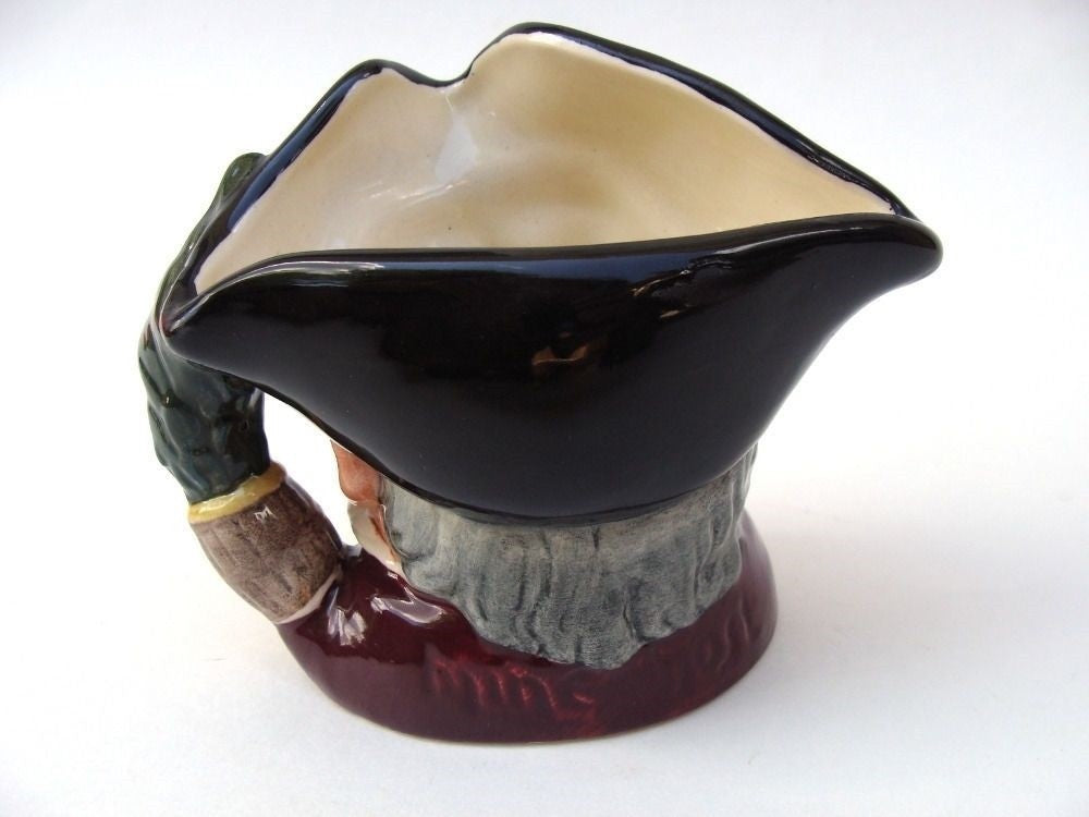 ROYAL DOULTON CHARACTER SMALL JUG:  MINE HOST D6470   NO BOX     KM2