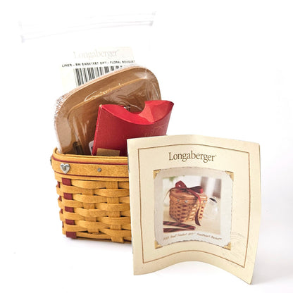 2002 LONGABERGER SMALL SWEETEST GIFT SWEETHEART BASKET SET:  RING BOX0