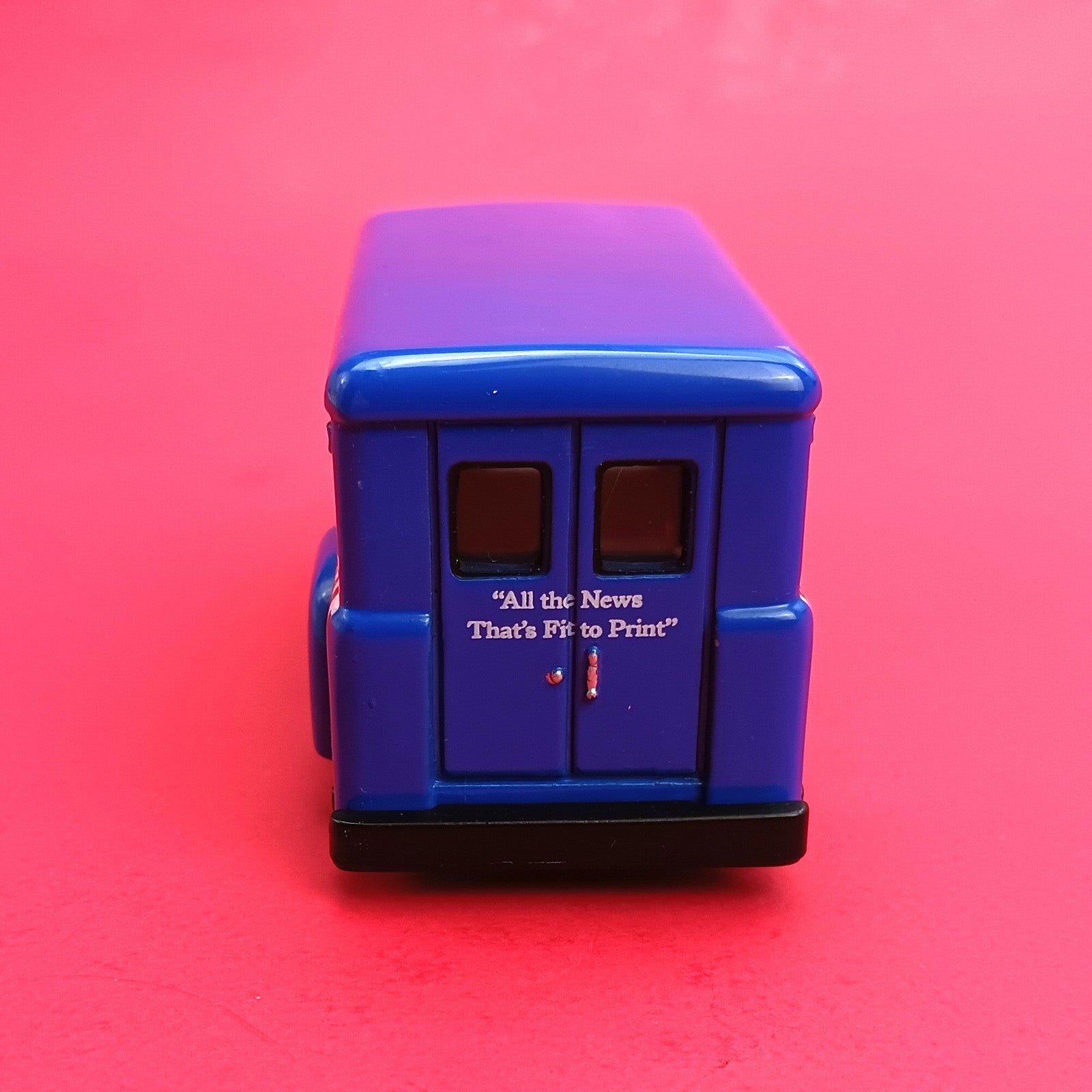 MATCHBOX POWER OF THE PRESS COLLECTIBLE DODGE ROUTE VAN NEW YORK TIMES YPP-04 FM6