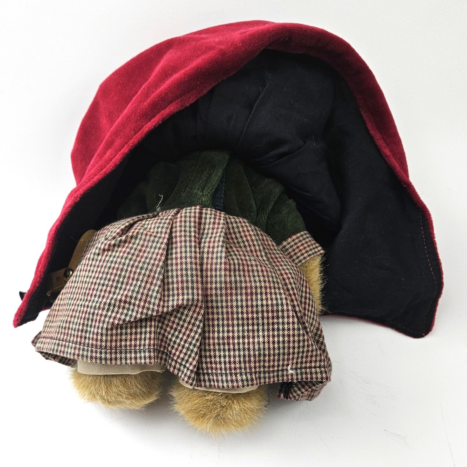 2000 PLUSH BAILEY BOYDS RETIRED BEAR:  RED RIDING HOOD 9199-15  LF2