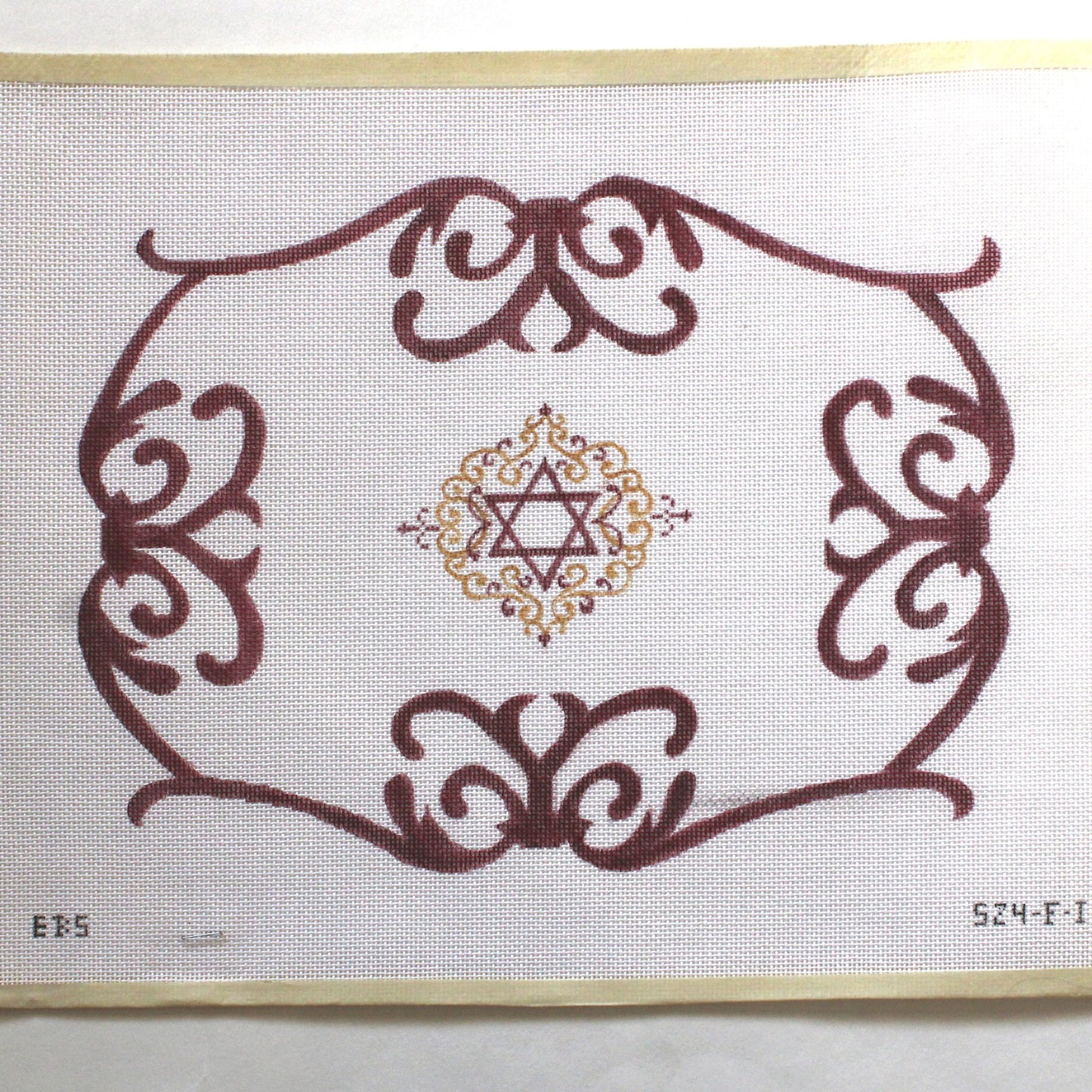 ELIZABETH BERNSTEIN HAND PAINTED NEEDLEPOINT CANVAS:  STAR OF DAVID    BM0
