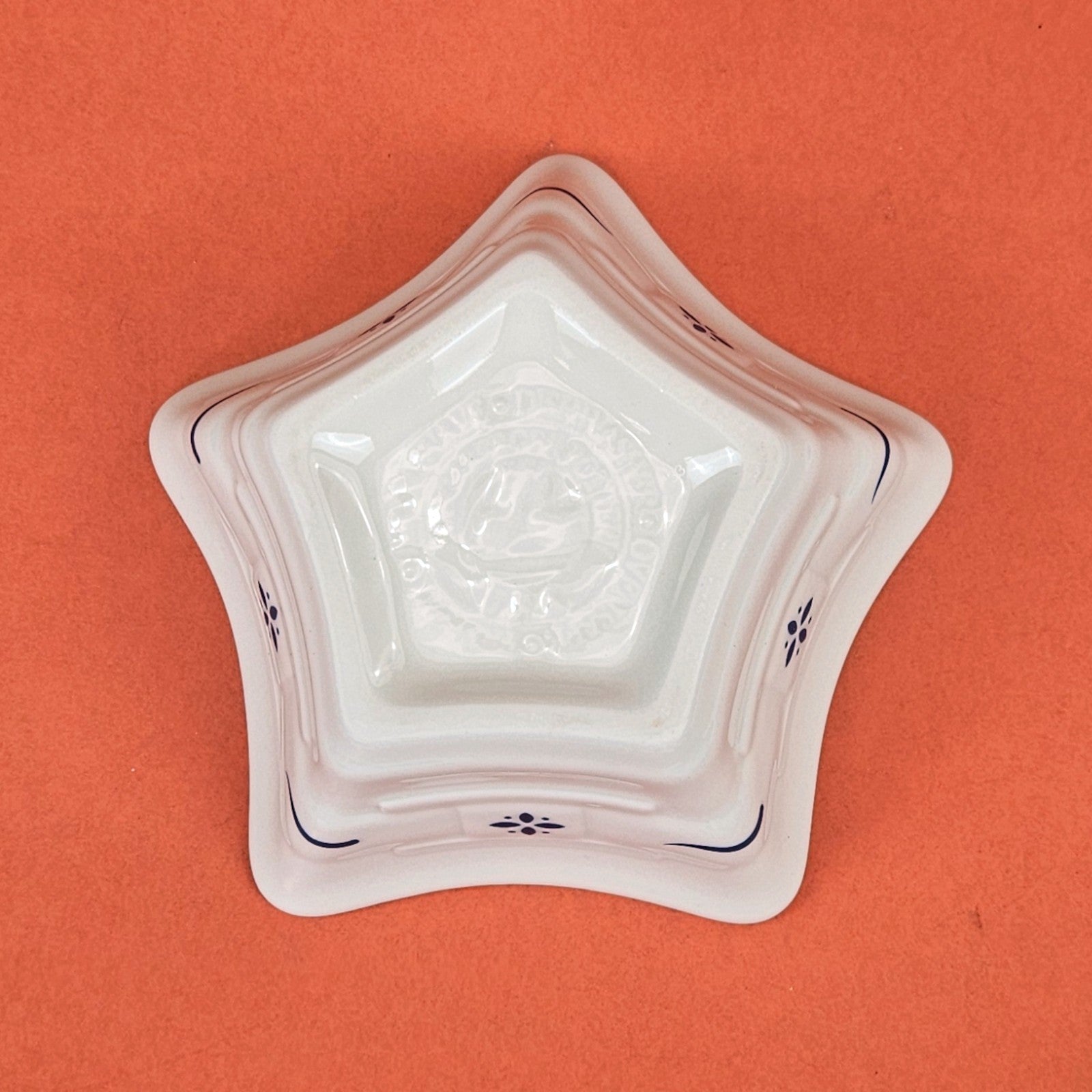 LONGABERGER POTTERY:  WOVEN TRADITIONS BLUE SMALL STAR DISH  NIB3