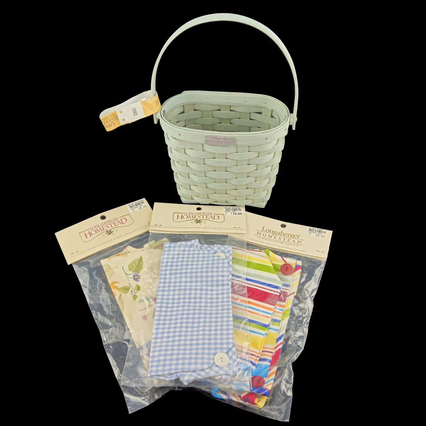 2005 LONGABERGER WOVEN MEMORIES PROTOTYPE BASKET WITH PROTECTOR / LINERS0