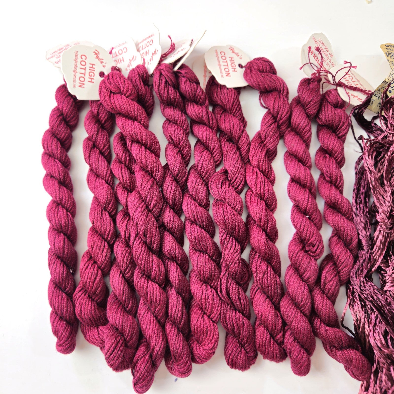 16 SK HEMINWAY & SONS ART. SILK & 10 SK HYLA'S HIGH COTTON BURGUNDY THREADS   BM2