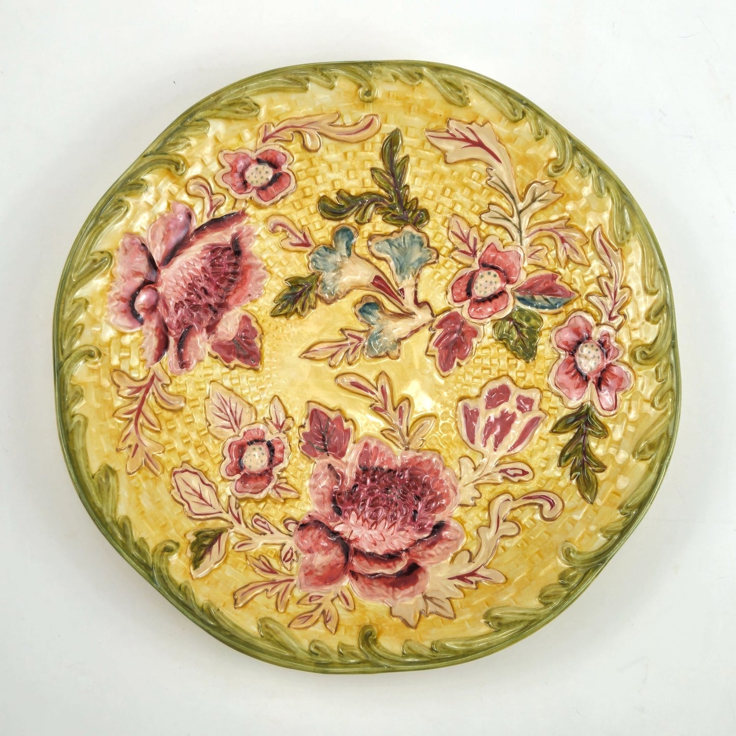 LONGABERGER 9" LUNCHEON PLATE: MAJOLICA GARDEN1