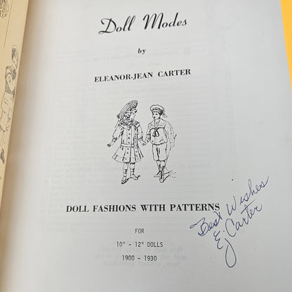 SIGNED 1972 DOLL MODES BOOK BY ELEANOR J CARTER DOLL FASHIONS W/ PATTERNS  LF1