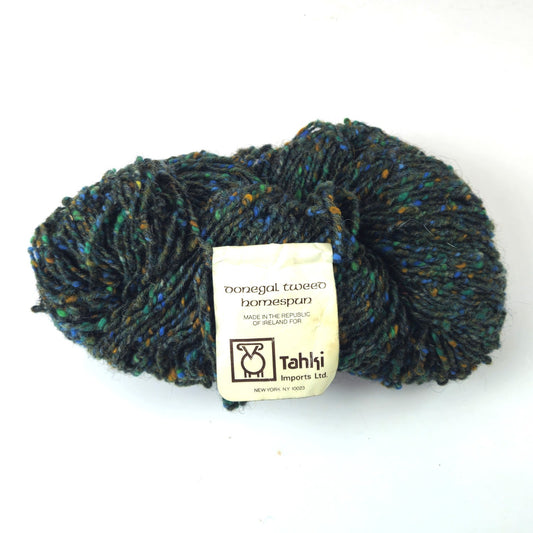 1 HANK TAHKI PURE NEW WOOL YARN:  DONEGAL TWEED HOMESPUN0