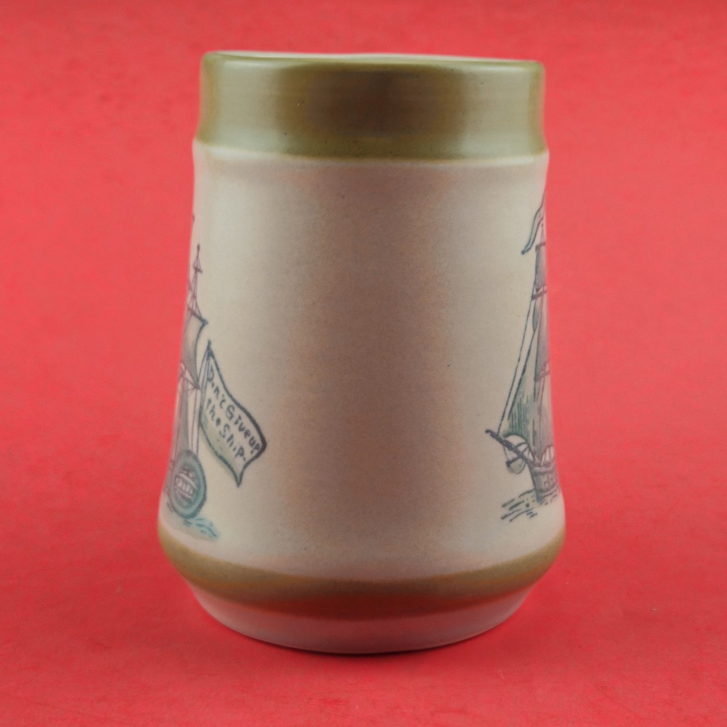 VINTAGE HOLT HOWARD STONEWARE 20 OZ STEIN TANKARD "DON'T GIVE UP THE SHIP"    LF2