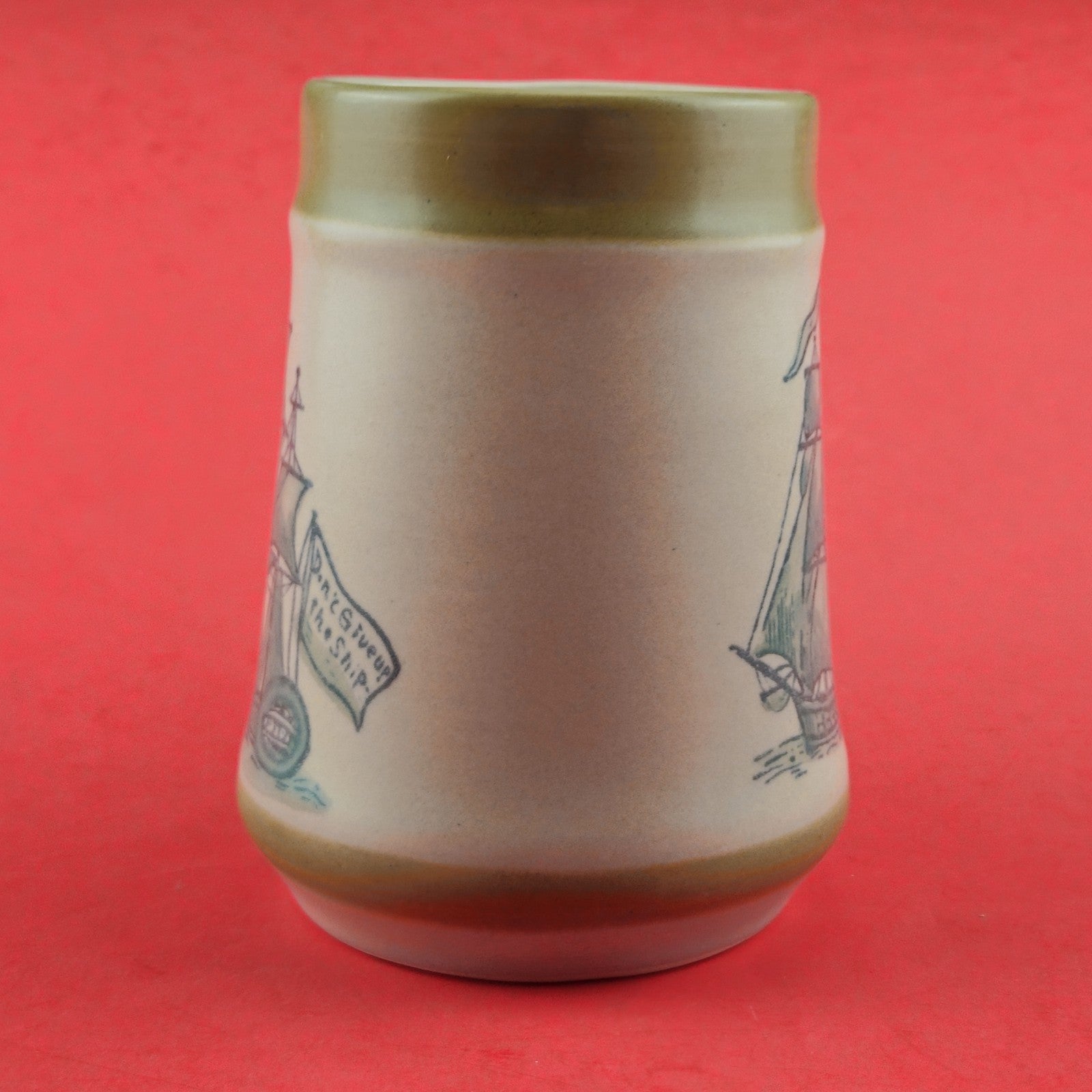 VINTAGE HOLT HOWARD STONEWARE 20 OZ STEIN TANKARD "DON'T GIVE UP THE SHIP"    LF2