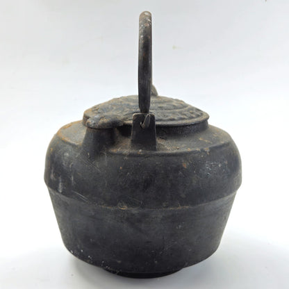 VINTAGE CAST IRON TEAPOT TEA KETTLE MARKED PATENTED JULY 8, 18621
