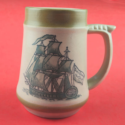 VINTAGE HOLT HOWARD STONEWARE 20 OZ STEIN TANKARD "DON'T GIVE UP THE SHIP"    LF4