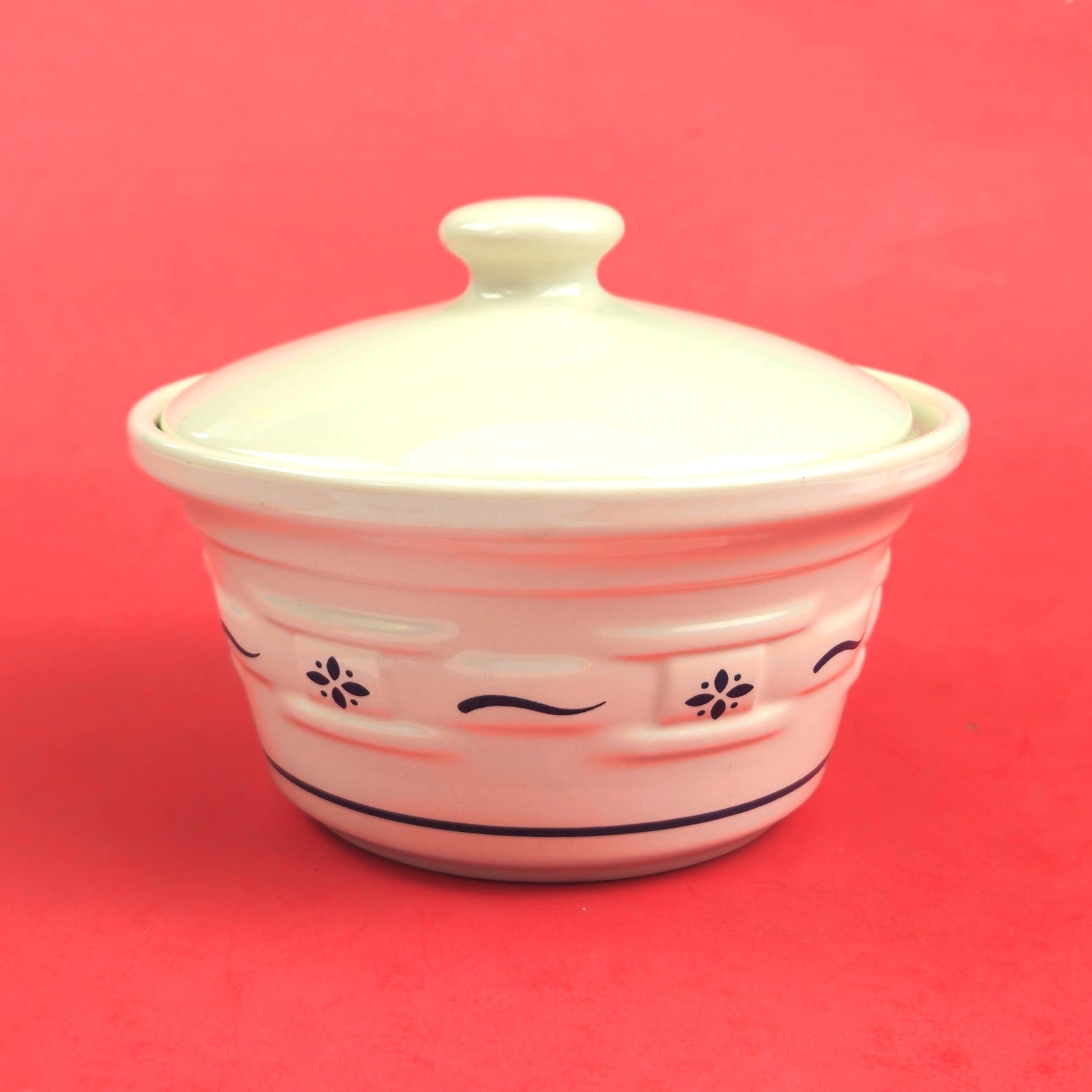 RETIRED LONGABERGER POTTERY:  1 PINT LIDDED CASSEROLE DISH2