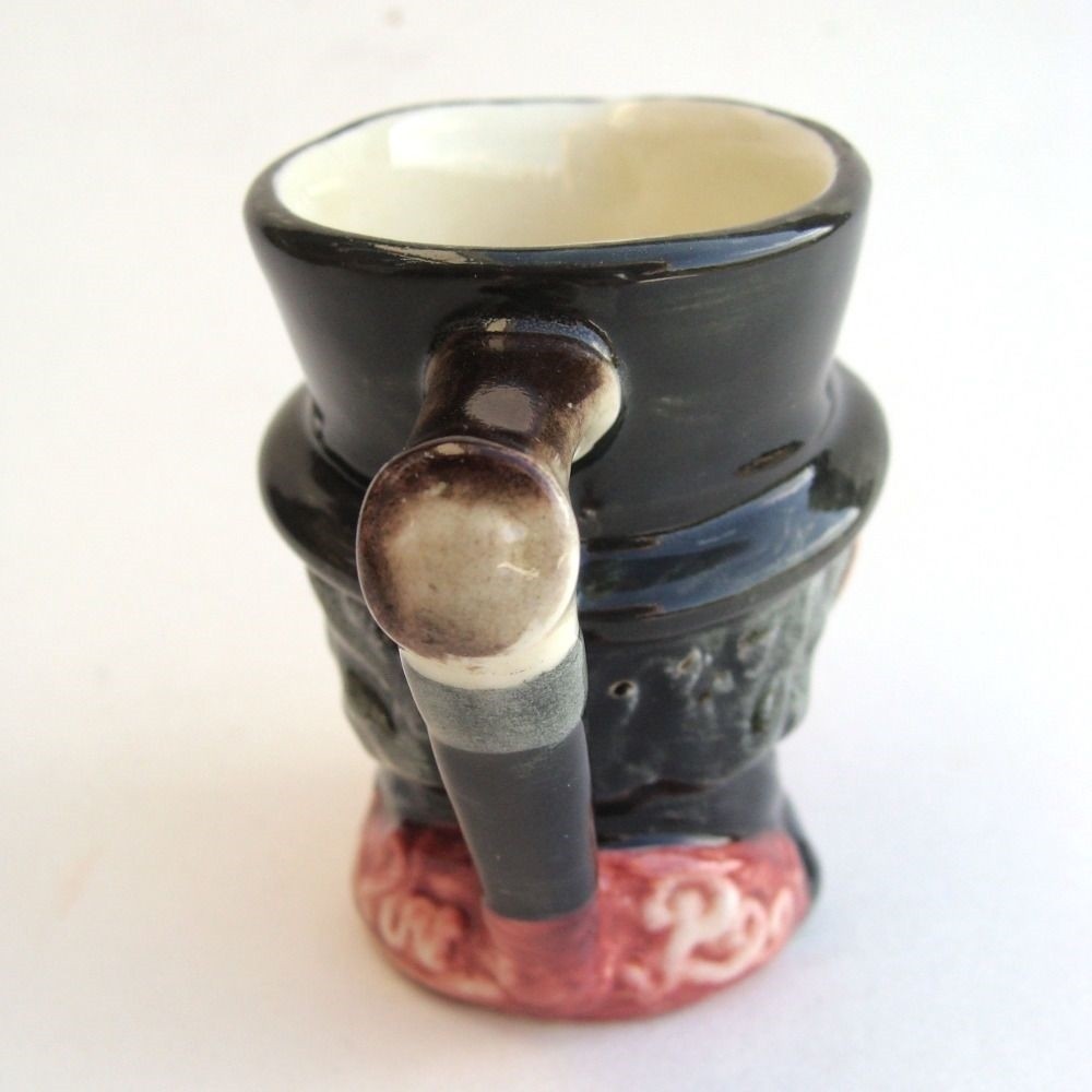 ROYAL DOULTON CHARACTER MINI JUG: JOHN PEEL D6130 VAR. 1  NO BOX     KM3