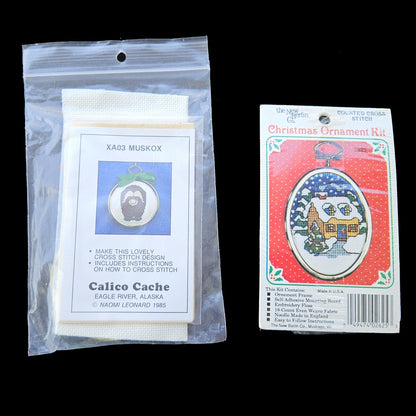 KNITTING & CROSS STITCH KIT CHART LOT:  HOLIDAY, MOCHIMOCHI LAND     LF3
