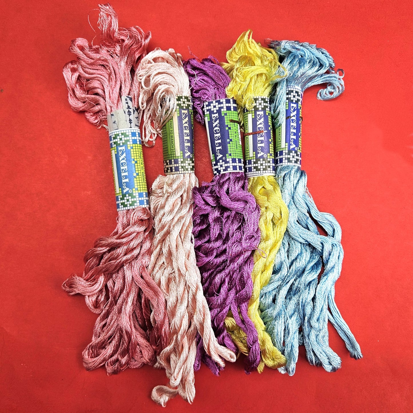 50 SK THREADNANNY EXCELLA SILKY SATIN EMBROIDERY THREADS FLOSS LOT: ROSE ++  BM1