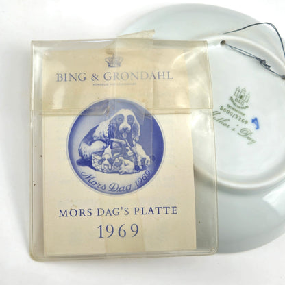 1969 BING & GRONDAHL B & G MORS DAG MOTHER'S DAY PLATE:  COCKER SPANIEL2