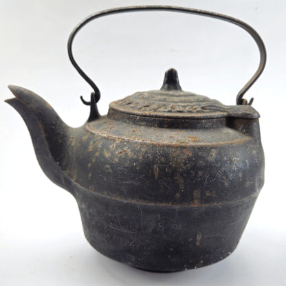 VINTAGE CAST IRON TEAPOT TEA KETTLE MARKED PATENTED JULY 8, 18622