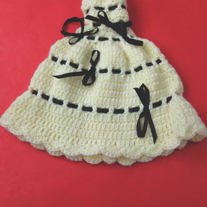 HAND CROCHETED DOLL DRESS   LF2