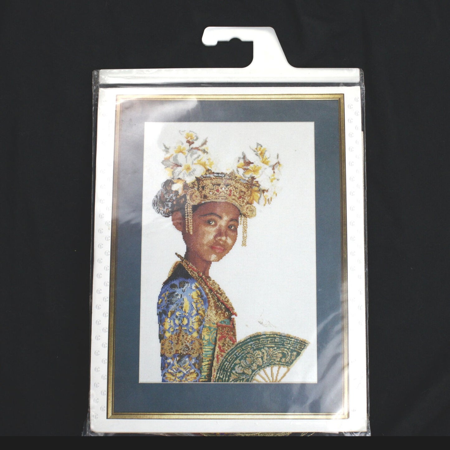 THEA GOUVERNEUR CROSS STITCH KIT:  BALINESE DANCER  947   BM0