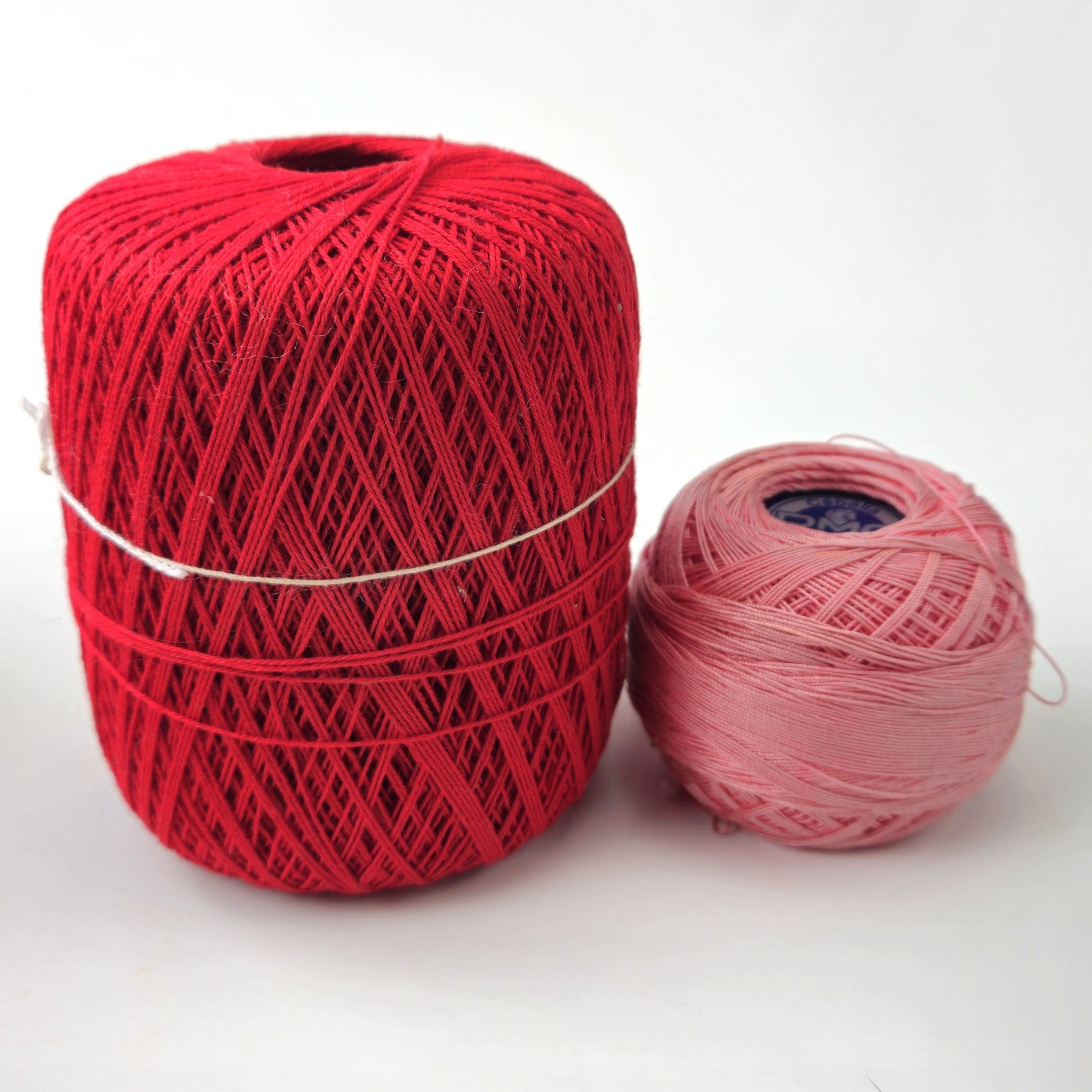 8 CROCHET THREAD LOT:  AUNT LYDIA'S, DMC, ROYALE    KD3