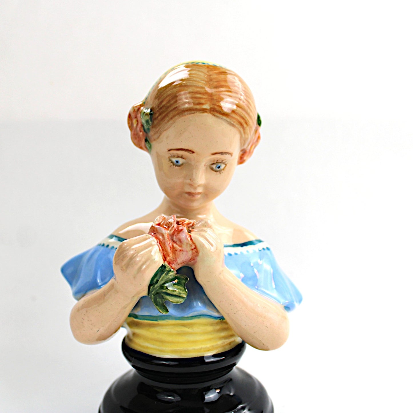 VINTAGE HOLLAND MOLD FIGURINE:  WOMAN WITH FLOWER      FM4