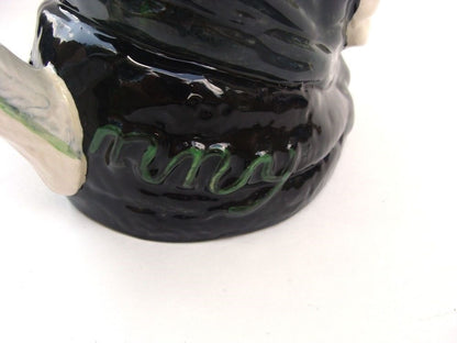 ROYAL DOULTON CHARACTER LARGE JUG: GRANNY D5521 STYLE 2 NO BOX   KM5