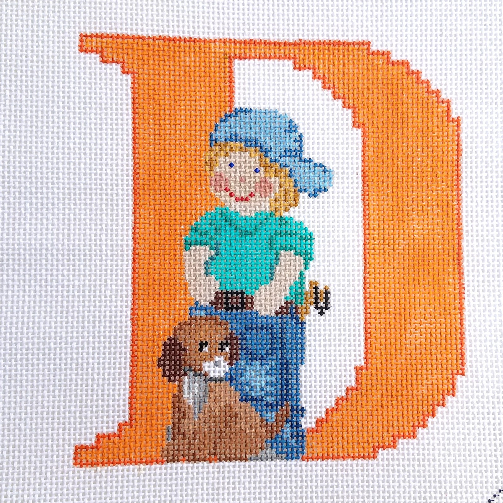 NEEDLEPOINT CANVAS:  CHILD'S THEME LETTER "D"  BM0