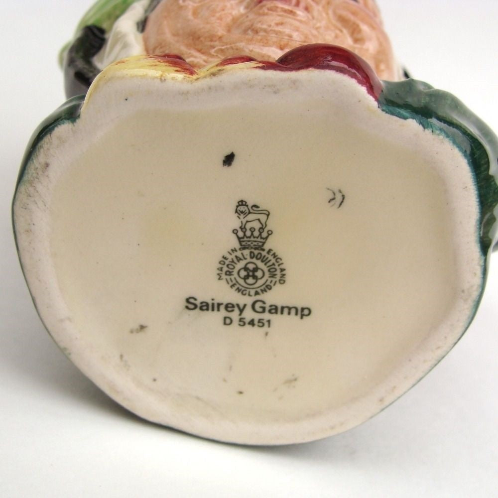 ROYAL DOULTON SMALL JUG: SAIREY GAMP D5451 5528 VAR 1 STAMP ERROR  NO BOX  KM5