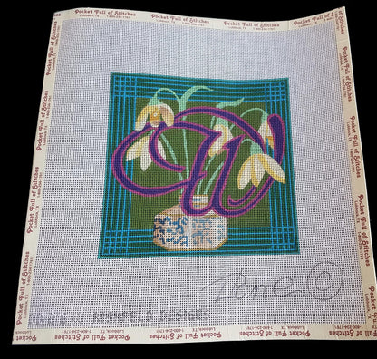 RISHFIELD DESIGNS HP NEEDLEPOINT CANVAS: MONOGRAM "W" PILLOW INSERT   BM1