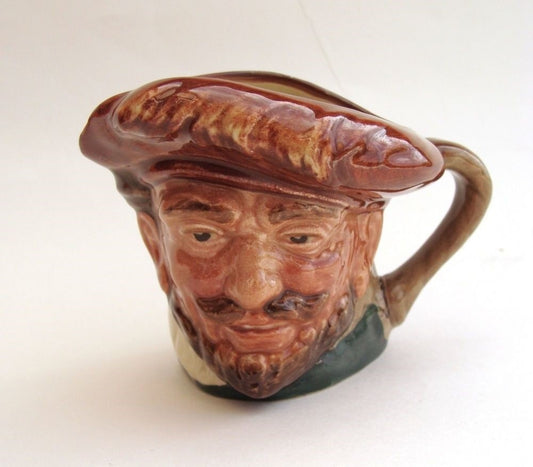 ROYAL DOULTON CHARACTER SMALL JUG: SIR FRANCIS DRAKE W/ HAT D6174  NO BOX     KM0