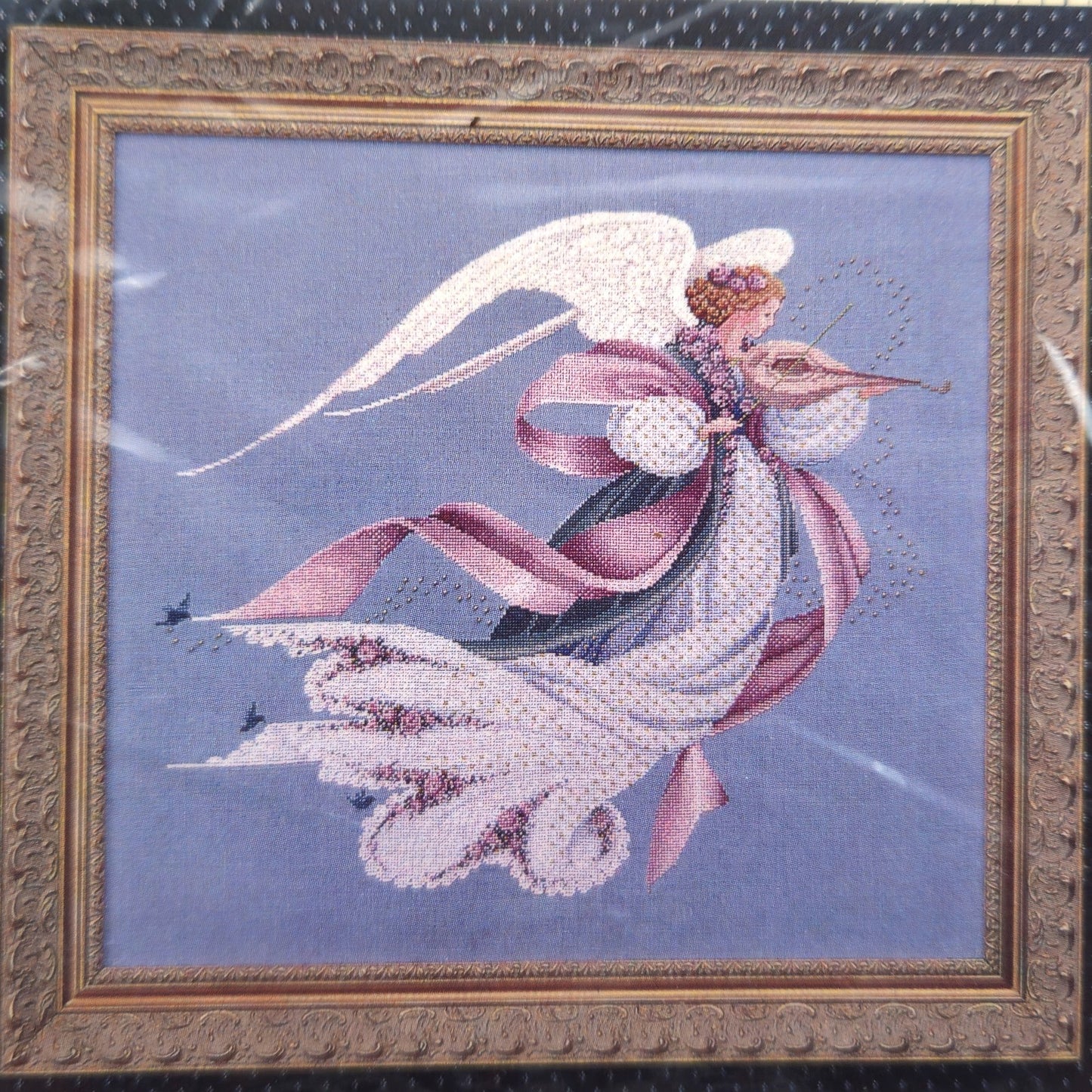 LAVENDER & LACE VICTORIAN CROSS STITCH CHART:  ANGEL OF SPRING   LF0