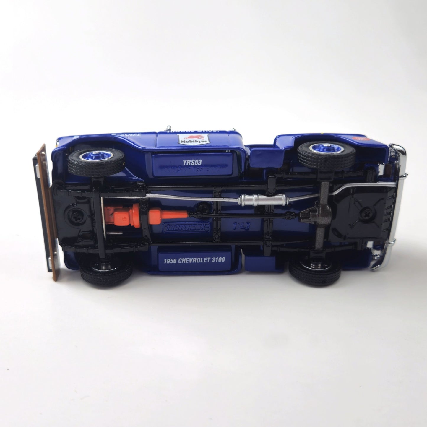 MATCHBOX DIE CAST 1/43 TRUCK: 1956 CHEVROLET 3100 YRS-03  FM5