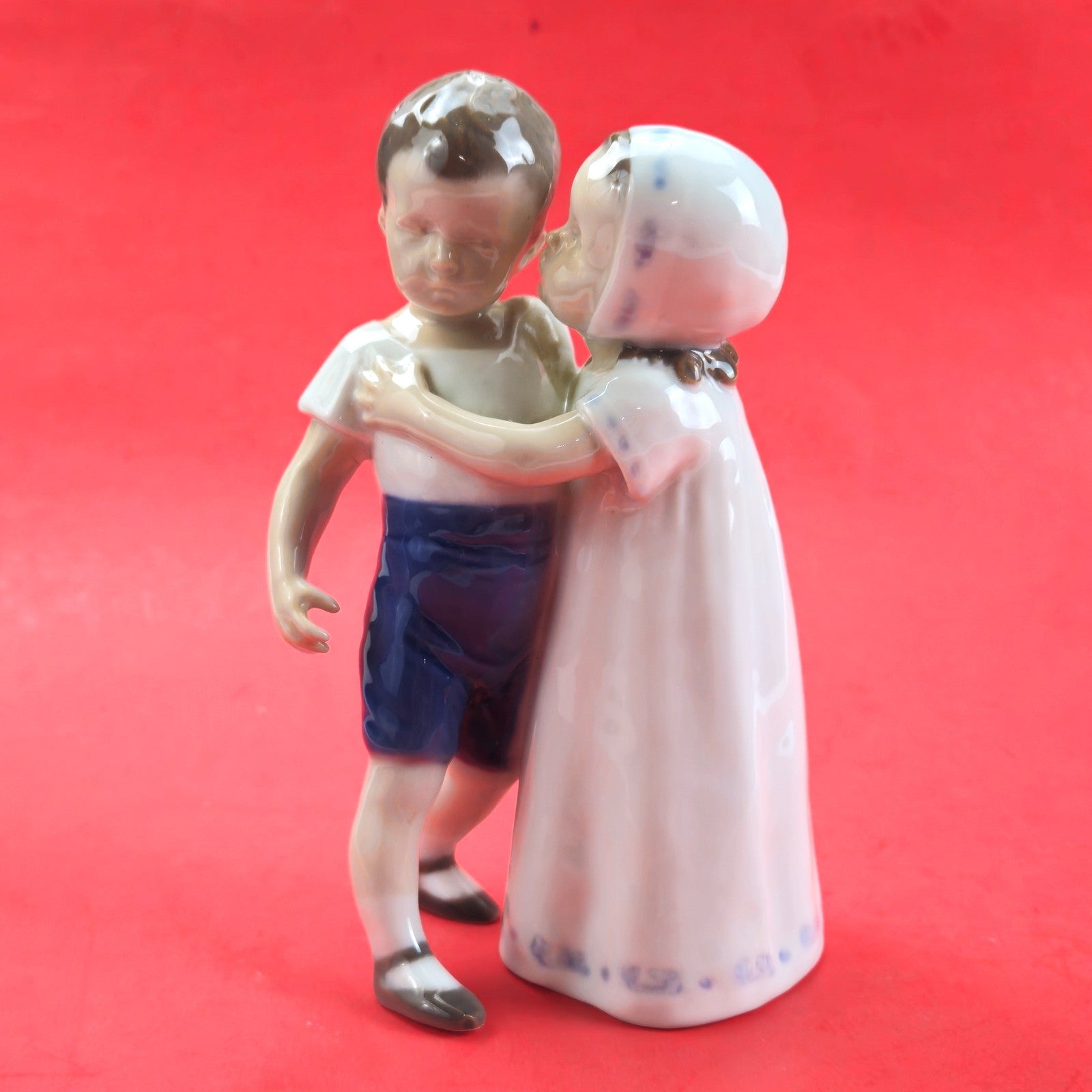 BING AND GRONDAHL ROYAL COPENHAGEN FIGURINE:  LOVE REFUSED #16140