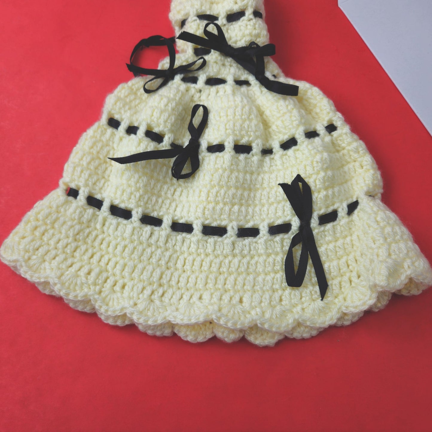 HAND CROCHETED DOLL DRESS   LF1