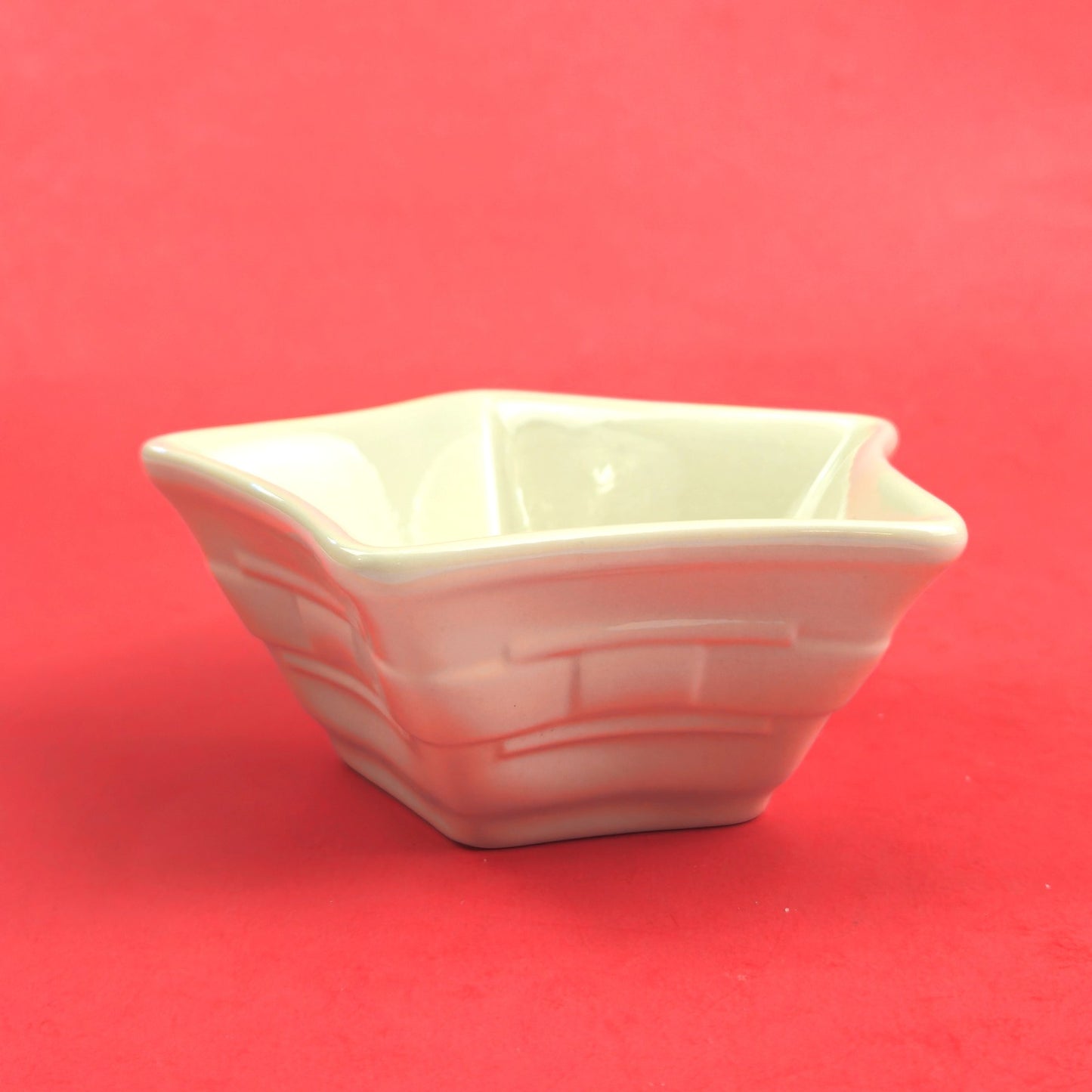 LONGABERGER POTTERY:  WOVEN TRADITIONS IVORY SMALL STAR DISH1