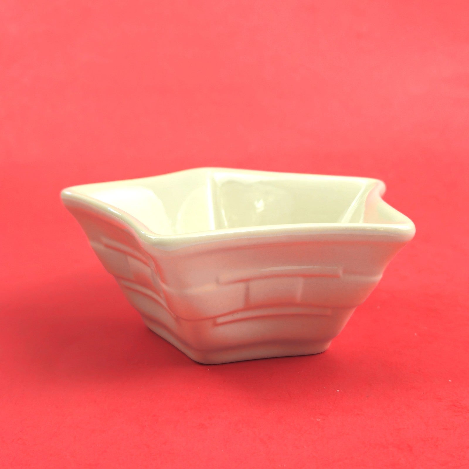 LONGABERGER POTTERY:  WOVEN TRADITIONS IVORY SMALL STAR DISH1