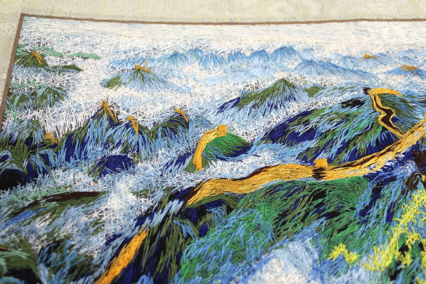 GORGEOUS COMPLETED EMBROIDERY:  GREAT WALL OF CHINA     BM4