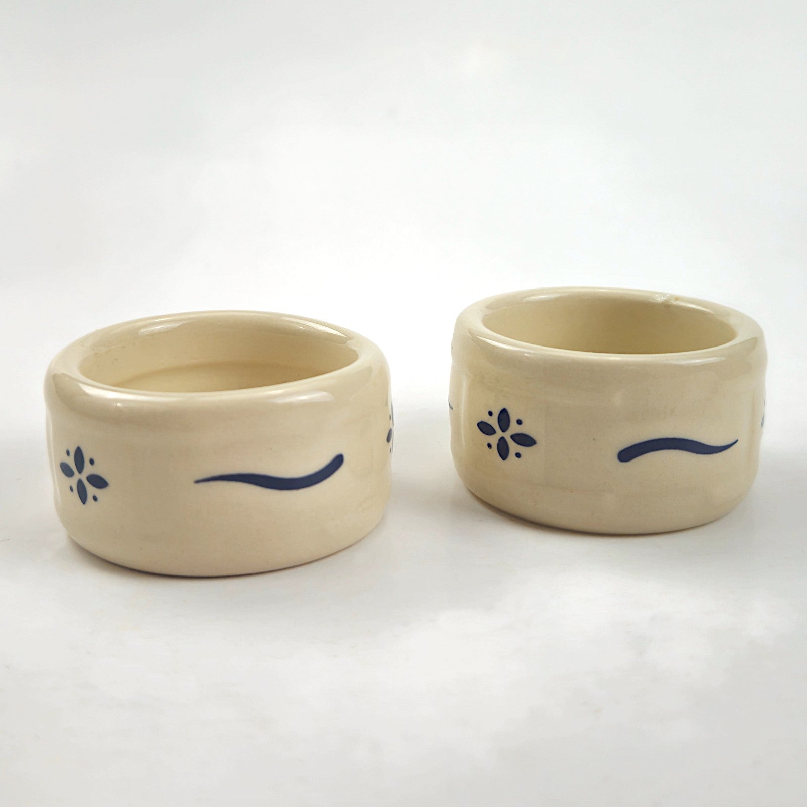 2 LONGABERGER POTTERY:  WOVEN TRADITIONS BLUE NAPKIN RINGS0