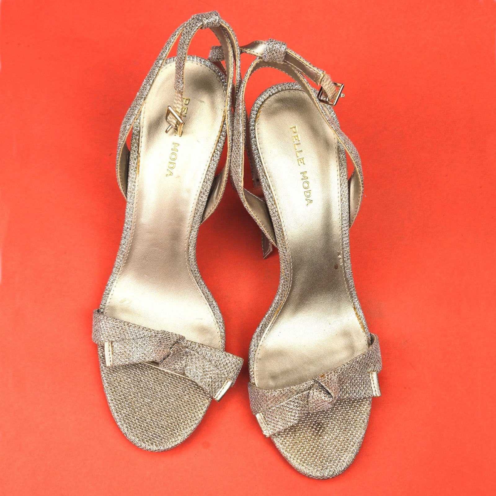 PREOWNED PELLE MODA GOLD GLITTERY WOMENS HEELS SHOES SIZE 9.5   LF1
