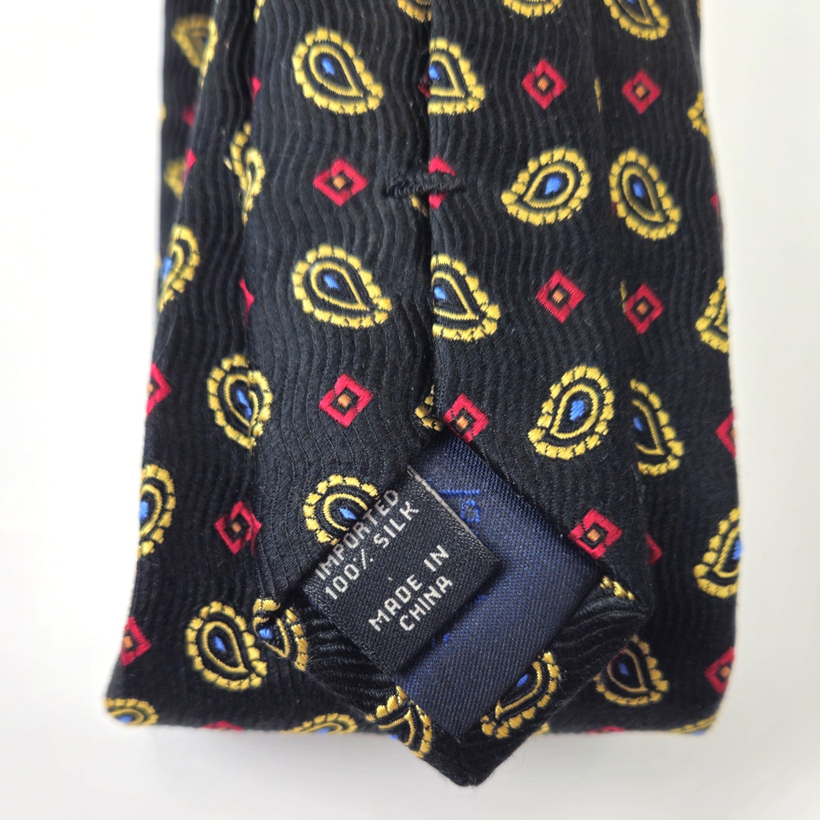 PREOWNED JOS.A.BANK MEN'S SILK TIE NECKTIE:  BLACK / GOLD/ RED PAISLEY2