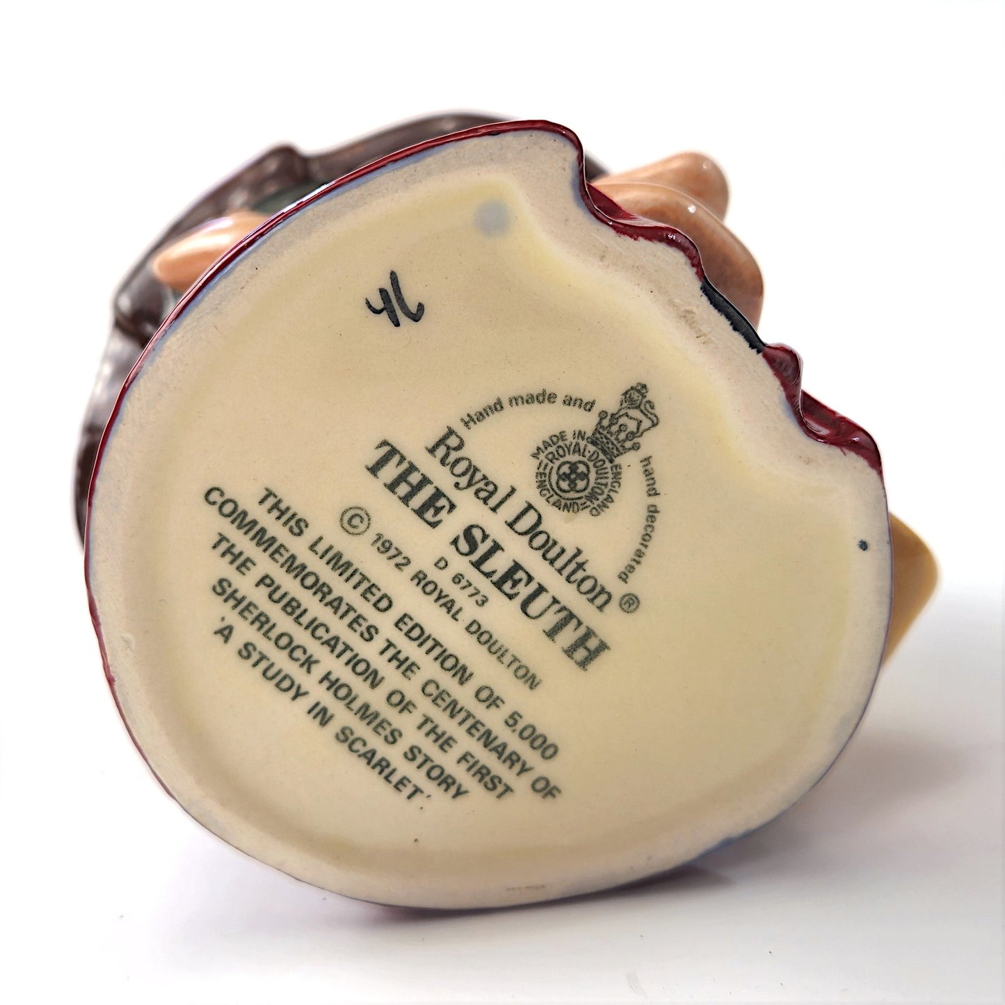 ROYAL DOULTON CHARACTER SMALL JUG: THE SLEUTH D6773 VAR. 2 NO BOX    KM4
